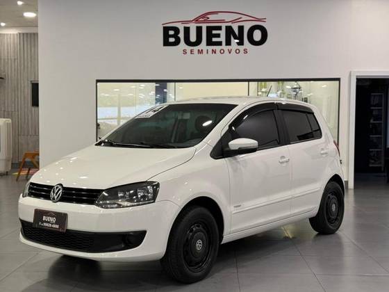 VOLKSWAGEN FOX 1.0 MI 8V FLEX 4P MANUAL VOLKSWAGEN FOX 1.0 MI 8V FLEX 4P MANUAL